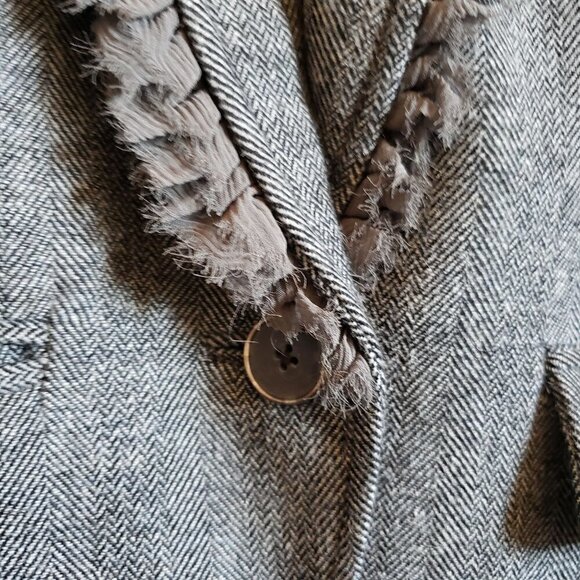 Banana Republic Tweed Wool Blend Blazer Jacket Ruffled Trim Grey Size Women's 4 - Picture 5 of 10